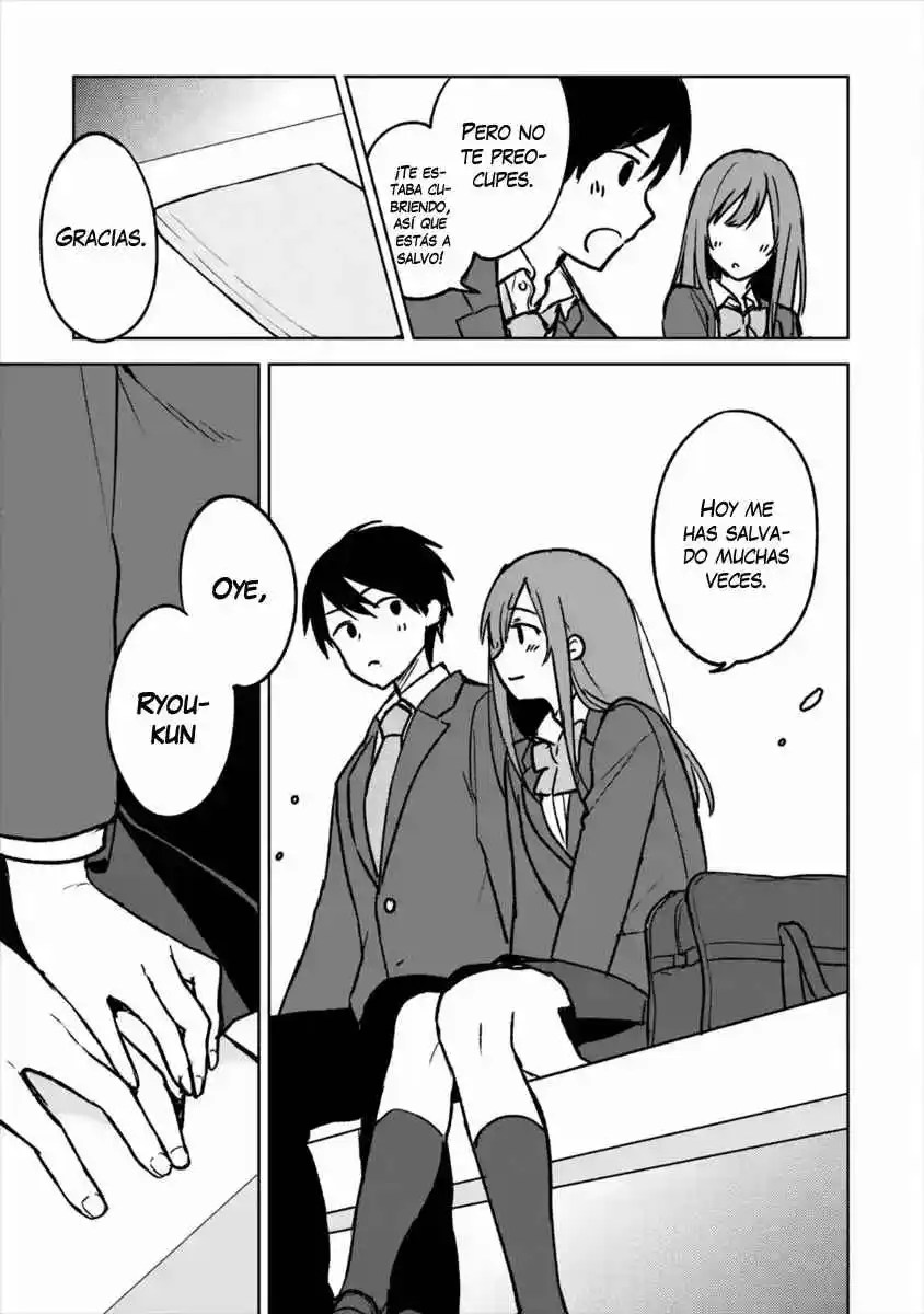 Chikan Saresou Ni Natteiru S-kyuu Bishoujo Wo Tasuketara Tonari No Seki No Osananajimi Datta capítulo 19 página 11